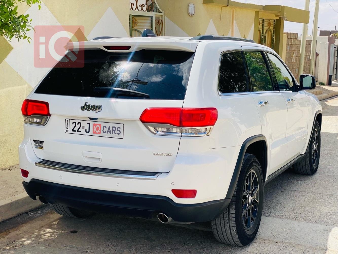 جیپ گراند شیرۆکی